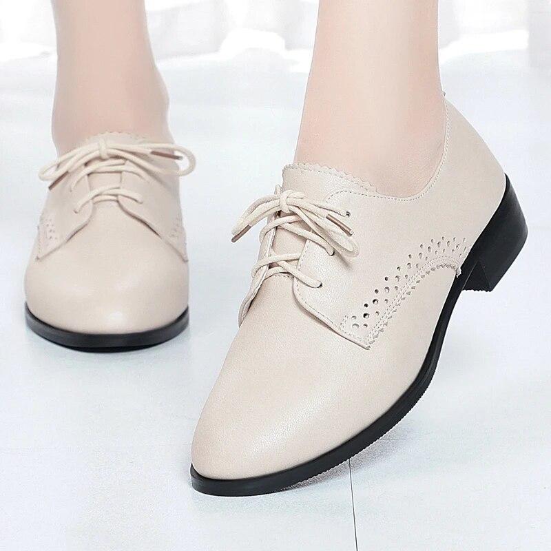 Women Autumn Shoes Genuine Leather Mid Heel British Style Women Loafers Large Size Lace-up Women Shoes