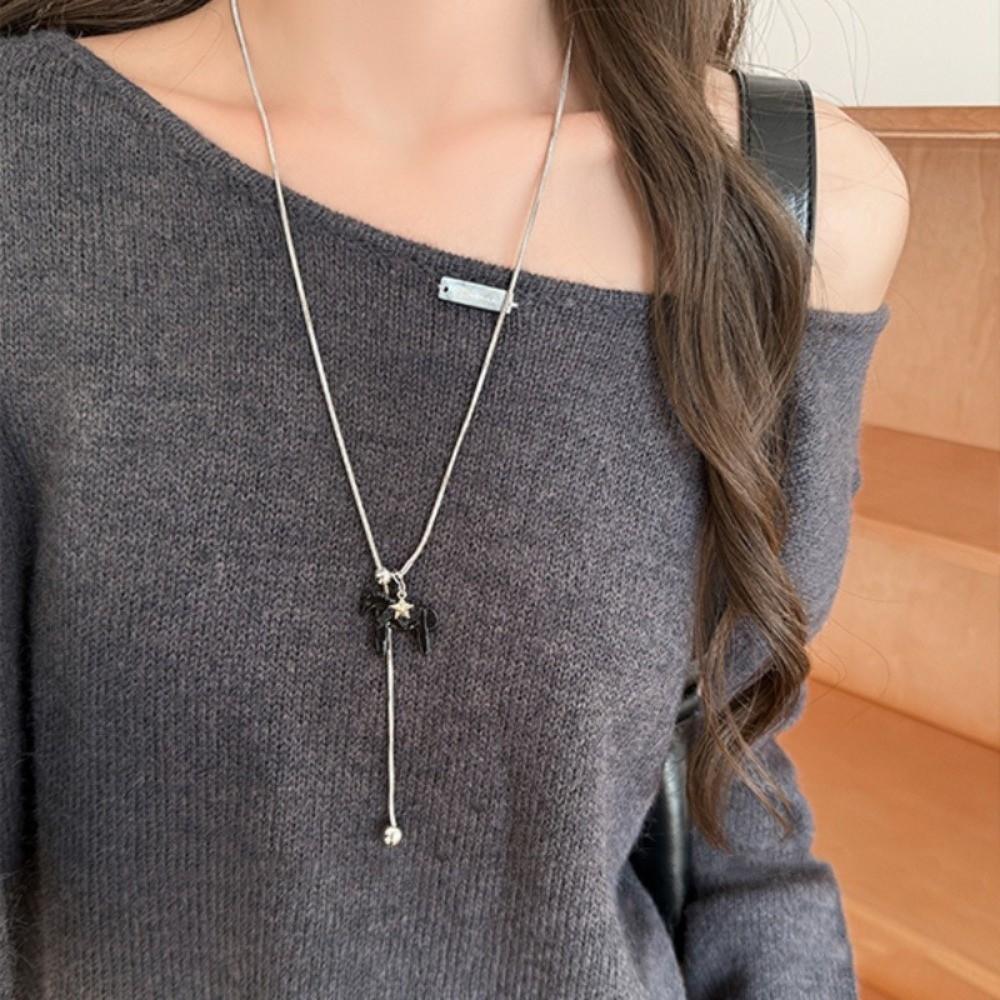 Silver Plated Horse Pendant Necklace Alloy Y Neck Chain Vintage Enamel Pendant Necklace  for Women