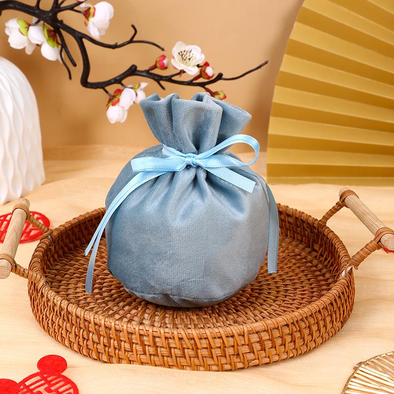 European Style Velvet Round Candy Bag - Creative Wedding & Festival Favor with Drawstring