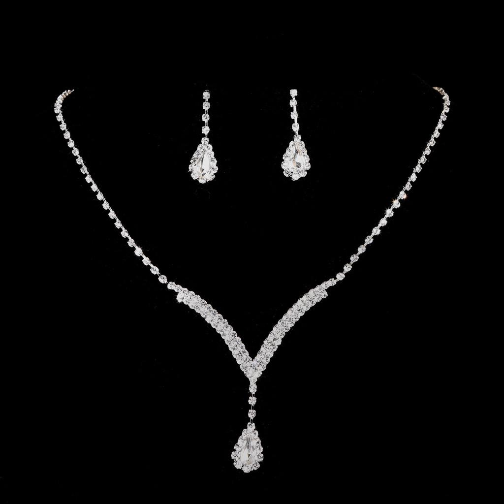 European Fashion Bridal Jewelry Set With Crystal Water Drop Pendant And Earrings For Women