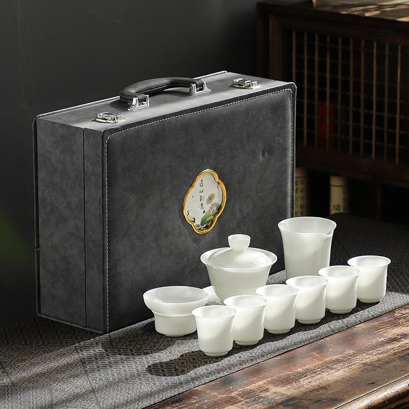 

High-end suet jade ice seed jade porcelain kung fu tea set, home gift gift