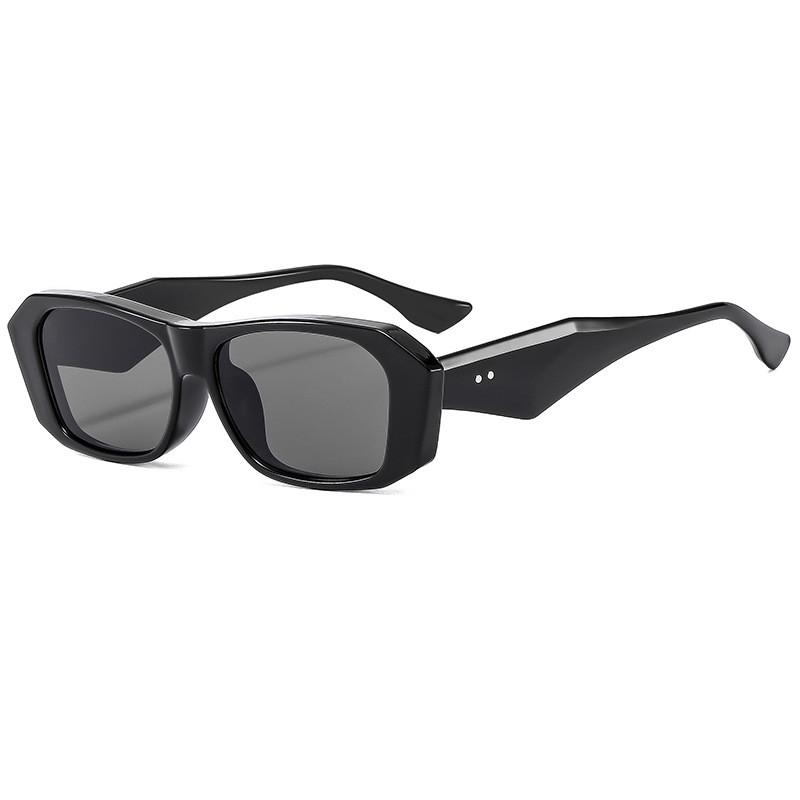 Black Frame Rectangular Sunglasses With Uv400 Protection For Outdoor Activities And Fashion Style