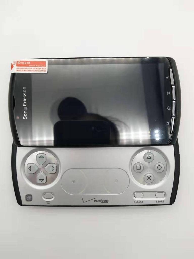 Buy Refurbished Sony Ericsson Xperia PLAY Z1i R800i 5MP 1500mAh