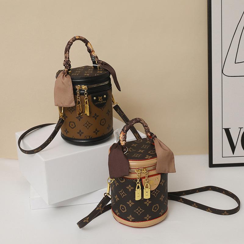 Fa Cai Bucket Women's Bag Commuter Versatile Portable Cylinder Bag Personality Mature Premium Texture Bucket Bag Women's Retro