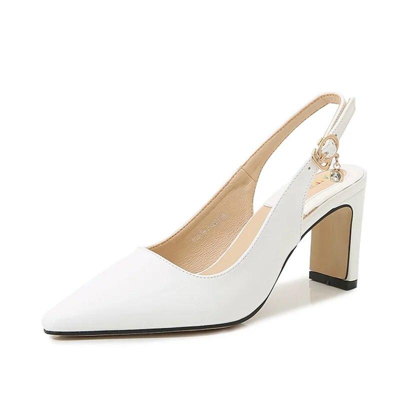 Dámská nahá barva na vysokém podpatku Kancelářské pracovní boty Nový temperament lakovaná kůže 7,5 cm podpatek WZ