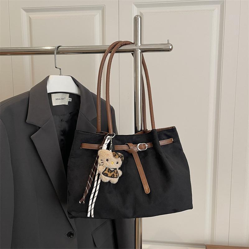 Fashion and casual large-capacity suede tote bag, autumn and winter new commuter high-end shoulder women's bag
