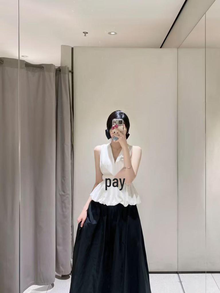 Spring 2025 European & American Backless Bow Vest - French Design