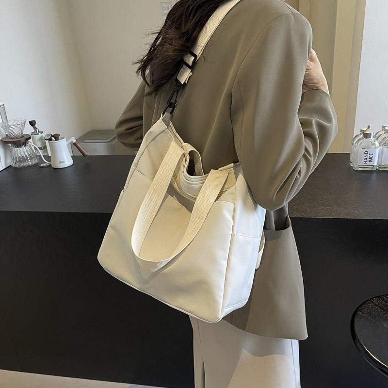 Women s Commuting Solid Color Tote Bag Large Capacity Crossbody Bag Handbag чёрный — фото 18