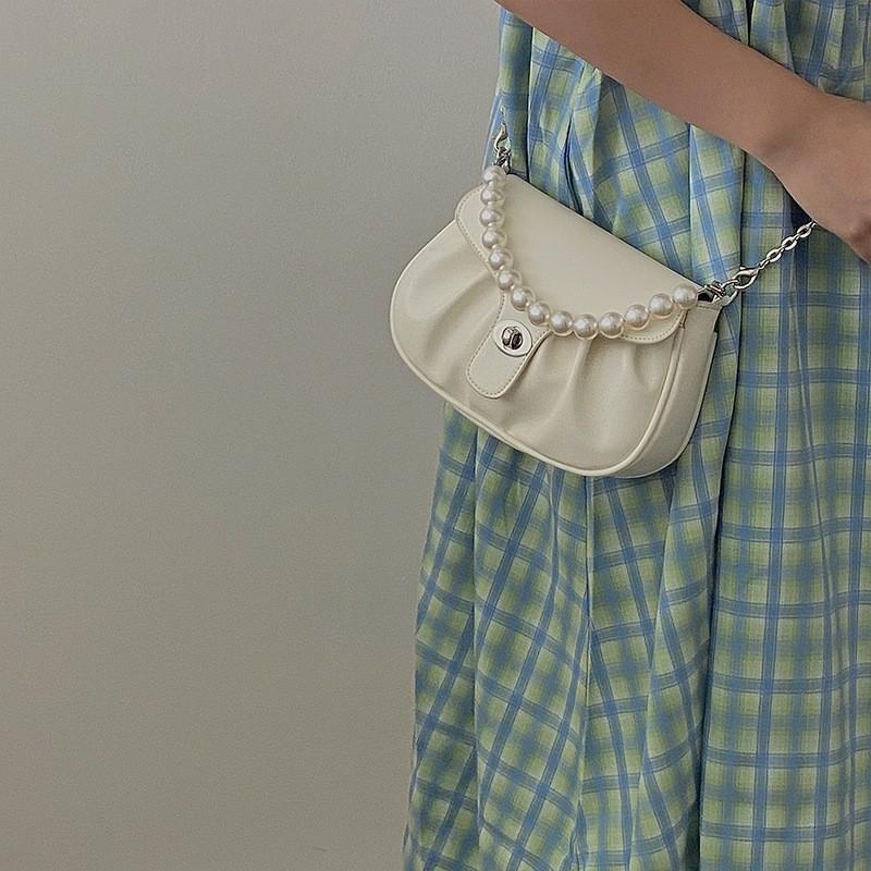 Sac à bandoulière en chaîne de perles pour femme Design de niche Plissé Doux Sac à main Sac bandoulière Clutch de soirée Socialite