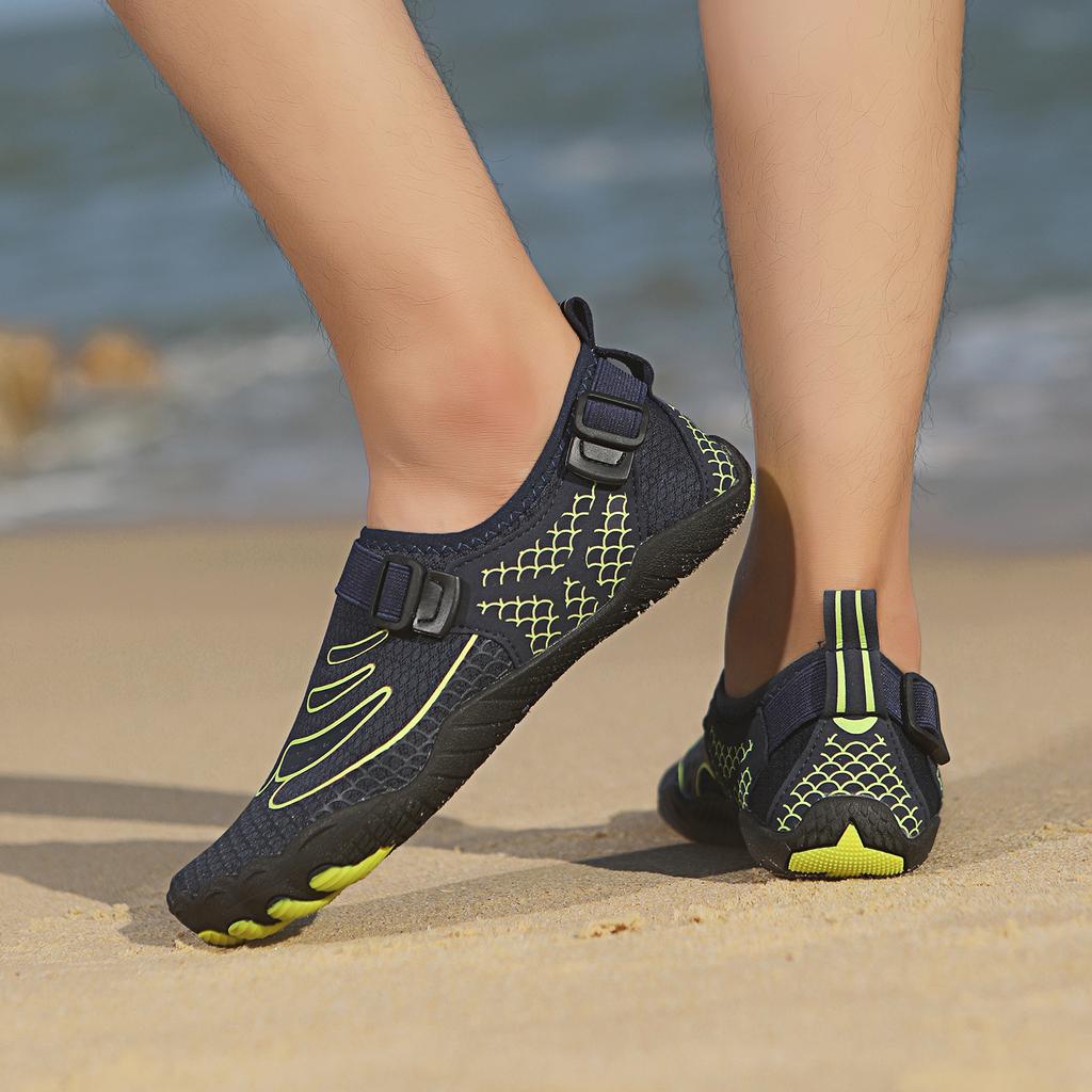New Outdoor Creek Walking Shoes Anti-Cut Beach Shoes Breathable Swimming Fishing Shoes Non-Slip Amphibious Quick-Drying Wading Shoes
