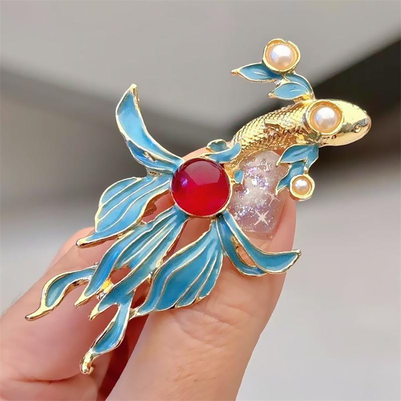 

Chinese Style Enamels Animal Koi Fish Brooches For Women Clothing Party Accessories 1pc