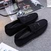 Fashion Trendy Suede Casual Loafers Men Luxury Outdoor Driving Soft Sole Comfortable Men's Fashion Brand Flat Shoes Zapatillas Comodas