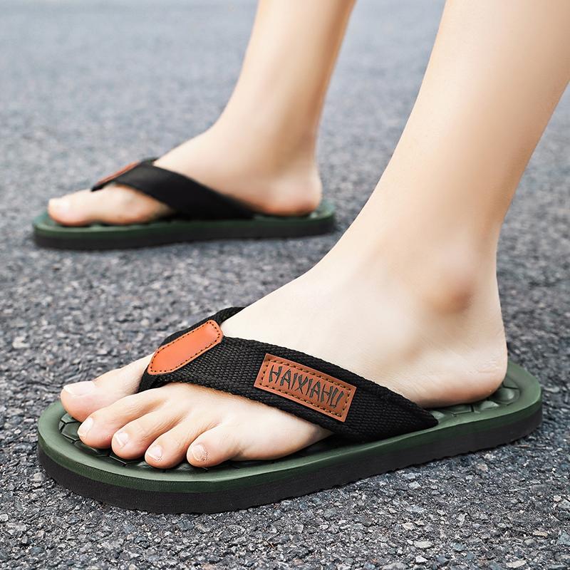 Fashion Designer New Men's Outdoor Non-slip Casual Lightweight Flip-flops Beach Sandals Home Men's Shoes Bathroom Flip-flops