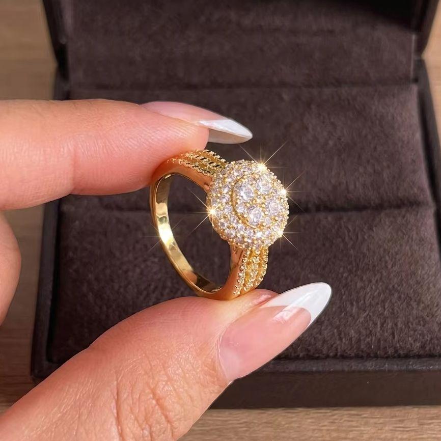 Fashion Inlaid Sparkly Cubic Zircon Round Rings For Women Luxury Full Rhinestone Geometric Finger Ring Party Jewelry Gift
