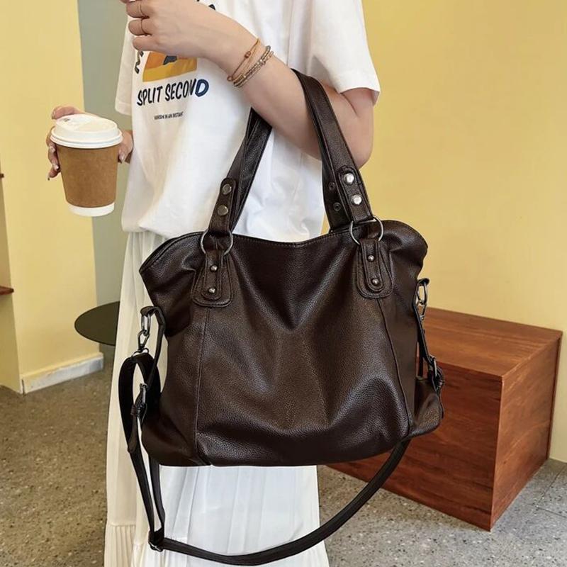 Retro Large Capacity Shoulder Bag Luxury Black Classic Messenger Bag High-quality Leather Commuting Tote Bag Niche Shoulder Bag