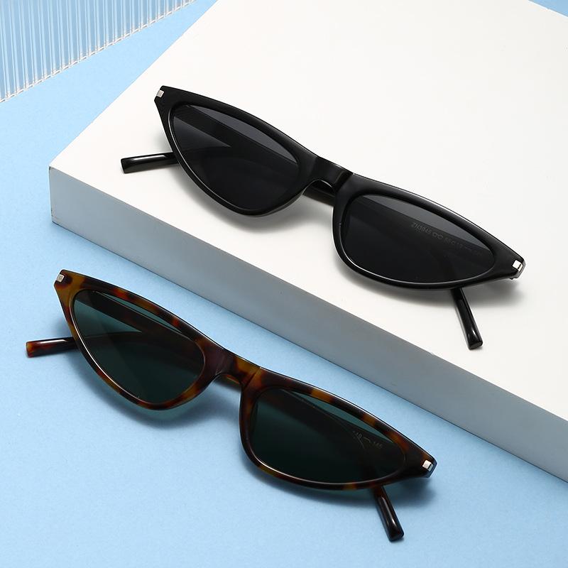 Oval small frame sunglasses, European and American retro personalized spice girls wear glasses ins fashion trend street sunglasses women