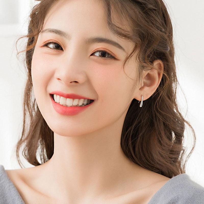 Water Drop Ear Hanging Cold Wind Without Taking Off Earrings Design Sense Temperament Earrings Cold Wind