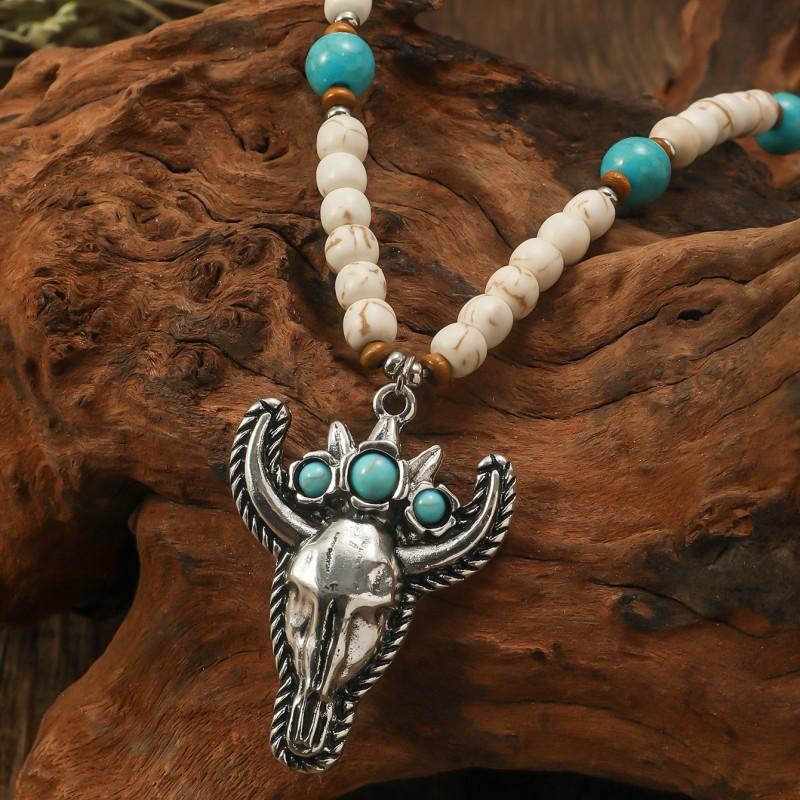BLINGBAY Kadın Boncuklu Kolye Retro Etnik Stil Turkuaz Kişilik Yaratıcı Boğa Başı Şekli Kolye Ucu El Yapımı Boncuklu Kolye Kız Hediyesi