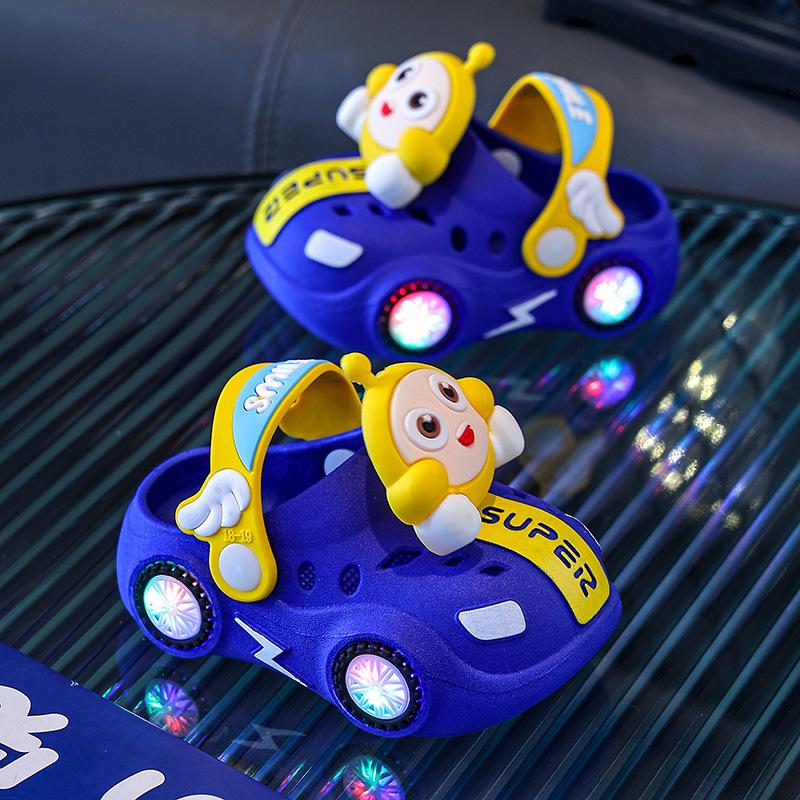 Children's Slippers Summer Girls Baby Car Shiny Light Indoor Soft Sole Non-Slip Sandals Boys Egg Cartoon Clog Shoes
