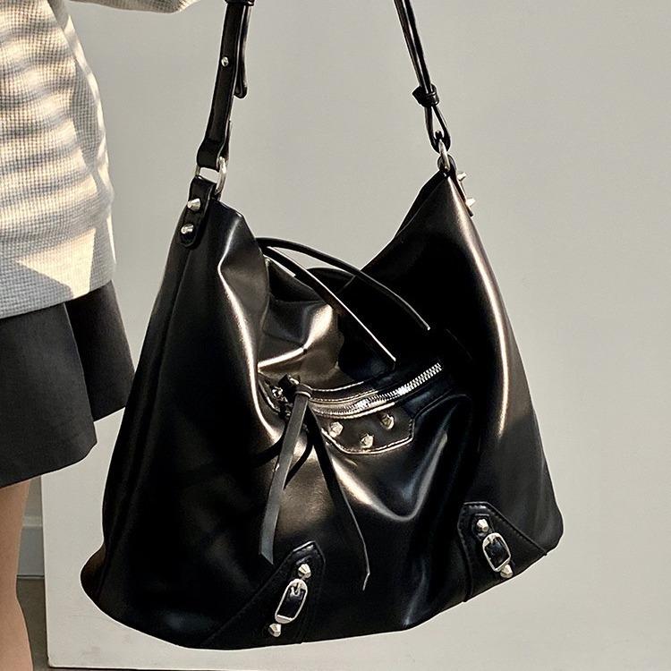 Niche High-End Design New Fashion Women's Bag Versatile Large Capacity Tote Bag Commuter Shoulder Crossbody Bag