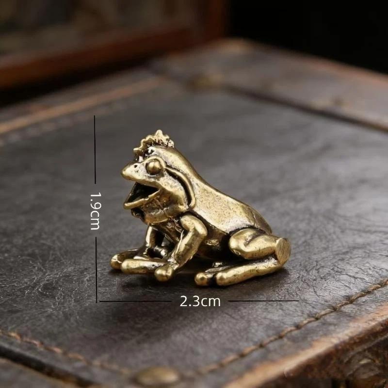 Alloy Zen Meditation Frog Statue Aesthetic Vintage Texture Small Decor for Tea Table Home Office Gift