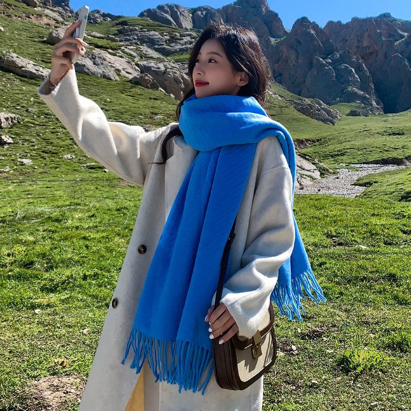 New model with solid color scarf women's autumn and winter thickened warm New Year's red scarf dual-purpose shawl