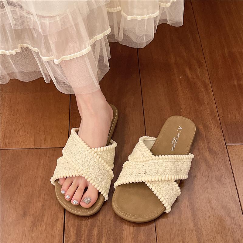 Fashion 2025 New Summer Elegant Fish Mouth Casual Outside Beach Slippers Fashionable Comfortable Round Toe Flat Slippers for Women