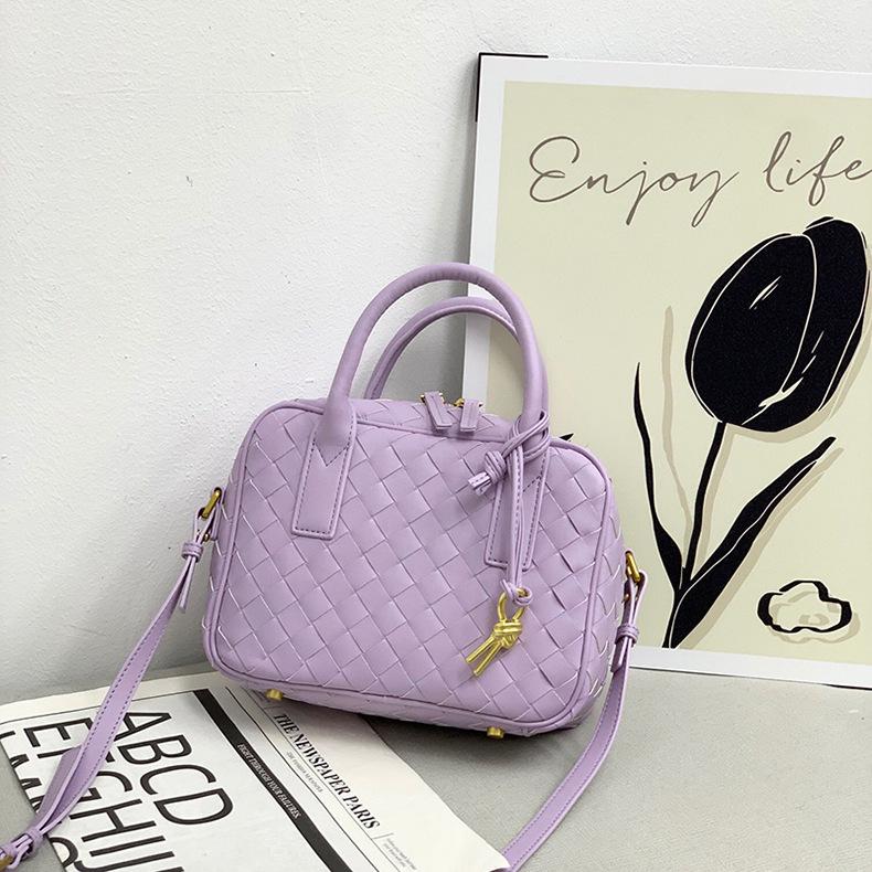 

Женская сумка-коробка квадратной формы из натуральной кожи ручной работы 2024 года — ручная сумка, сумка через плечо, сумка-мессенджер, сумка для поездок на работу и сумка-бостон 23.5*17.5*10 cm