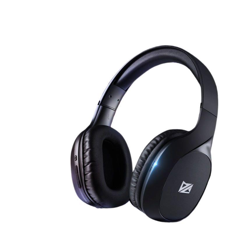 Universal Wireless Over-Ear Bluetooth Gaming Headset with High-Quality Sound and Positioning