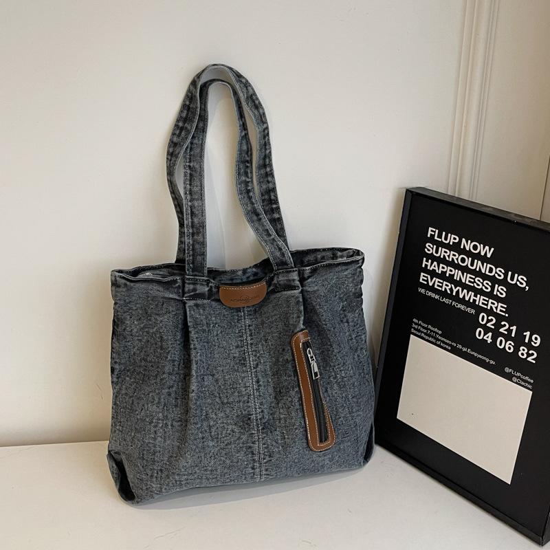 2025 Summer New Foreign Style Texture Simple Fashion Large Capacity Bag Casual Personality Women Shoulder Tote Bag