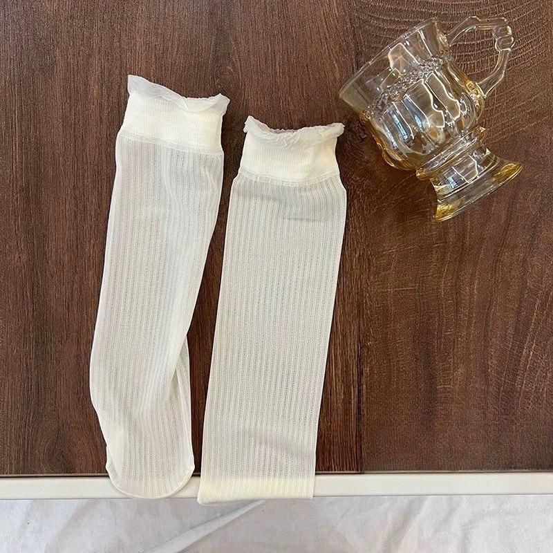 Women's Summer Thin Breathable Wave Point Wooden Ear Border Clear Ice Silk Lace Medium Tube Crystal Socks