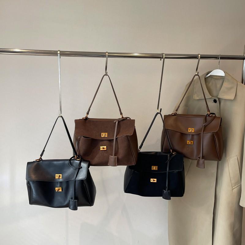 

Women s 2025 Large Capacity Versatile Crossbody Handbag - Popular Casual Kelly Bag Black Suede