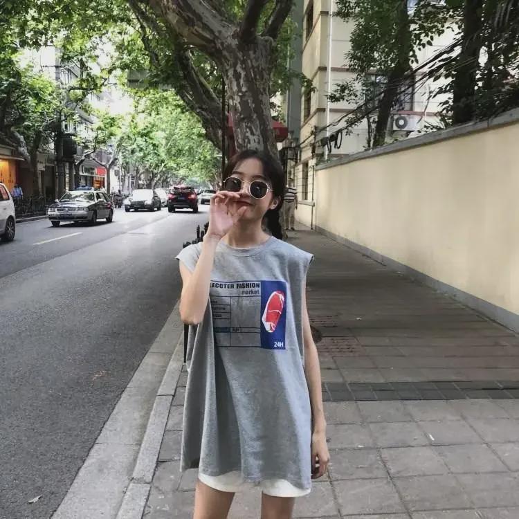 2024 Summer Korean Split-Back Sleeveless Loose Women's T-Shirt Top