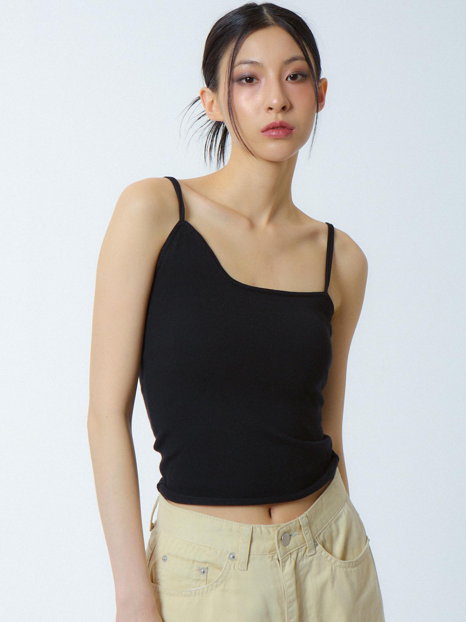 Unknown Planet Asymmetrical Knit Top Black Black/Free
