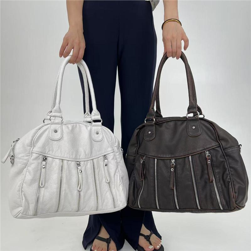 Ladies Personality Multi-Pocket Hottie Locomotive Tote Bag Y2K Maillard Shoulder Bag