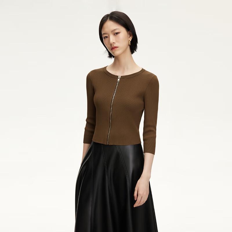 

VEROMODA Women s Short Round Neck Long Sleeve Knit Top M