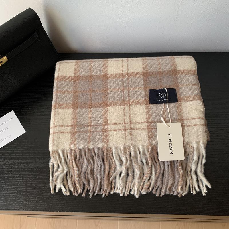 Student atmosphere shows white taro purple scarf women's new winter warm scarf plaid fringed large shawl