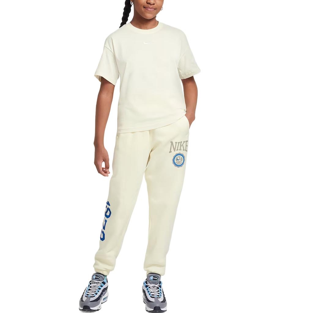 Nike Sportswear T Shirt Essential Coconut Milk Teenagers FZ5539-113