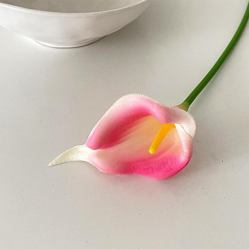 Calla Lily Artificial Flower Moisture-retaining PU Hand Feel Bouquet, Bride's Hand Bouquet, Wedding Artificial Flower Shooting Props