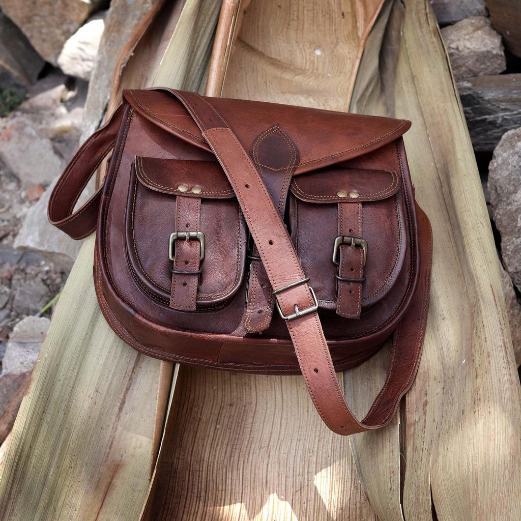 Handmade Leather Crossbody Bag: Vintage Saddle Bag, Travel Handbag
