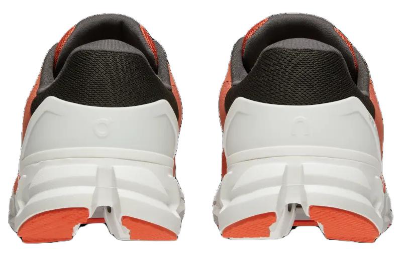 On Cloudflyer 4 Amorti Bas Chaussures de Course Homme Orange Blanc 71.98396