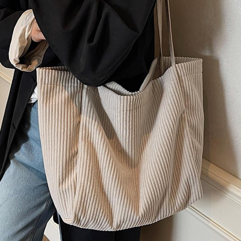 Women's Large-capacity Casual Single-shoulder Shopping Bag, High Appearance Level Commuter Tote Bag