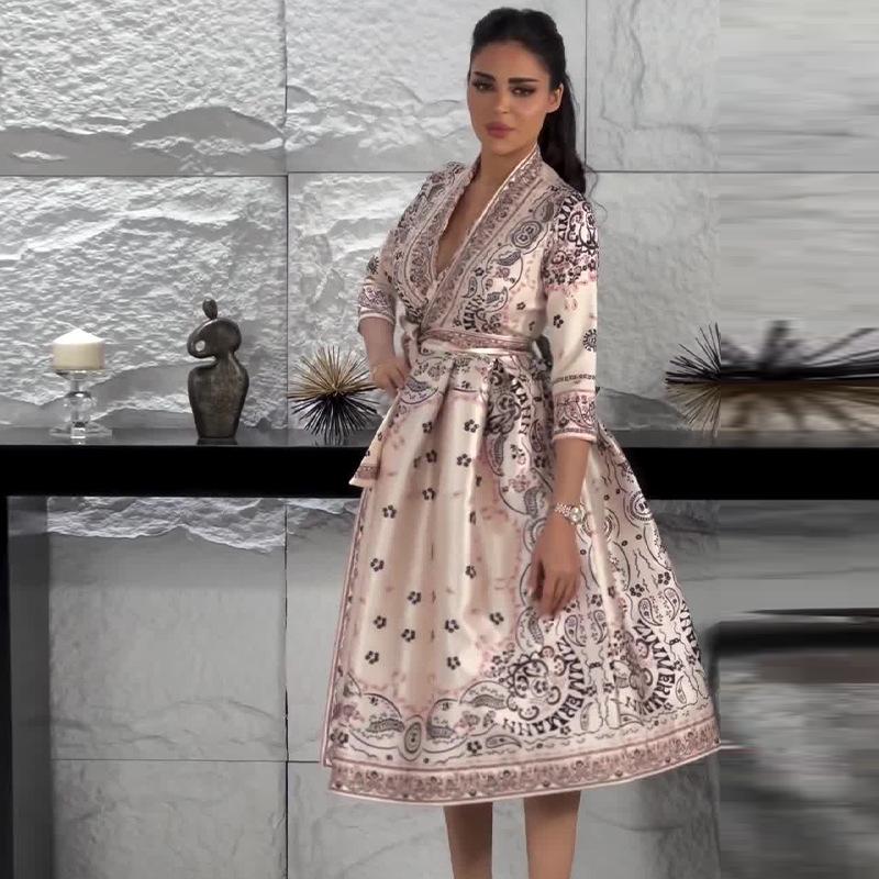 2024 Autumn Bohemian V-Neck Tie Waist Women's Dress