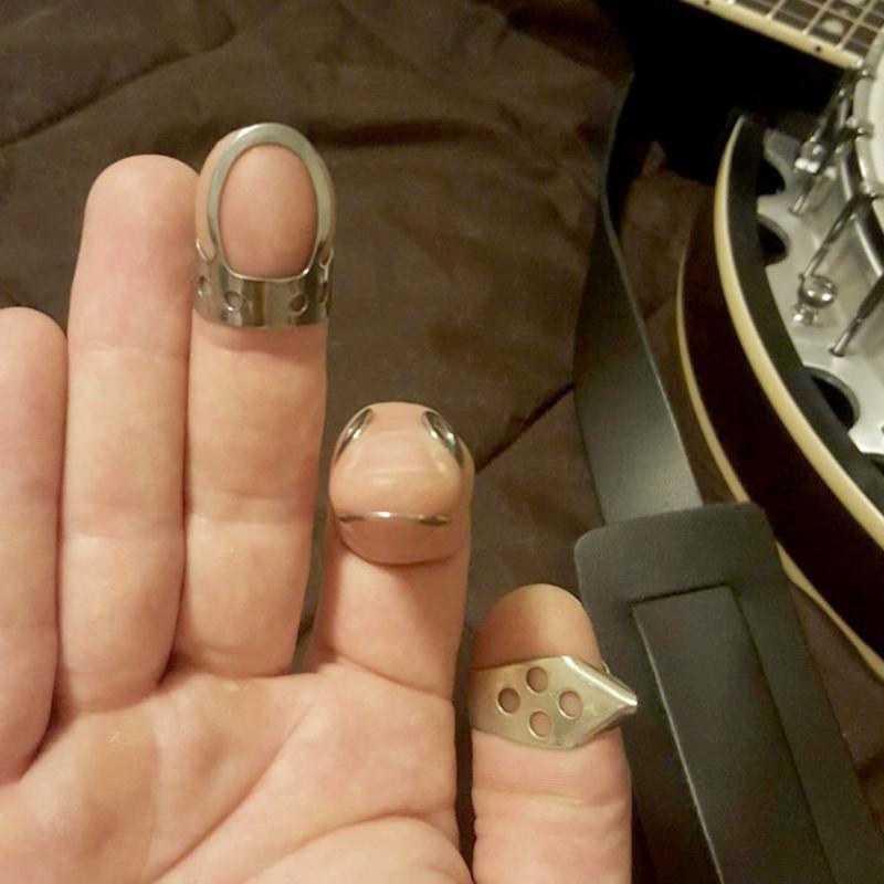 4Pcs Adjustable Guitar Plectrums for Acoustic Guitar Banjo Ukulele, Silver Metal Guitar Thumb Picks Finger Picks Set