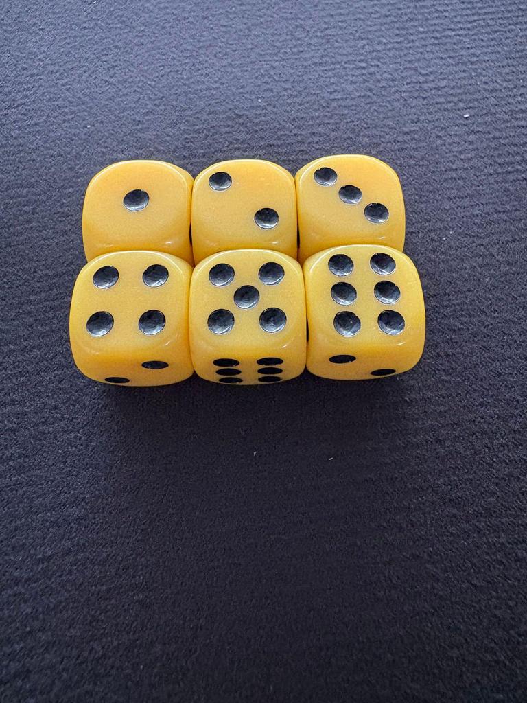 16mm Solid Color Rounded Corner Acrylic Dice - Board Game & RPG Accessory