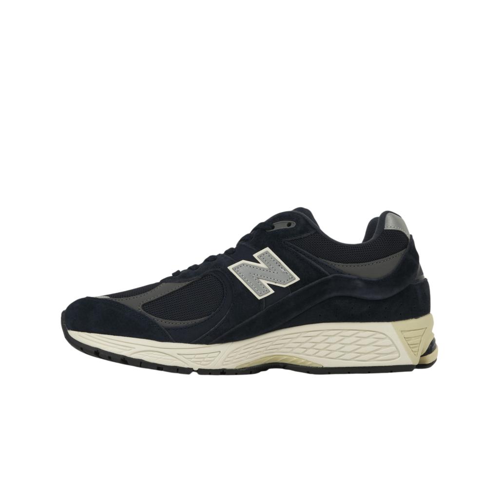New Balance 2002R Eclipse Castlerock Sneakersy Unisex Czarne Srebrno-Metaliczne M2002RCA