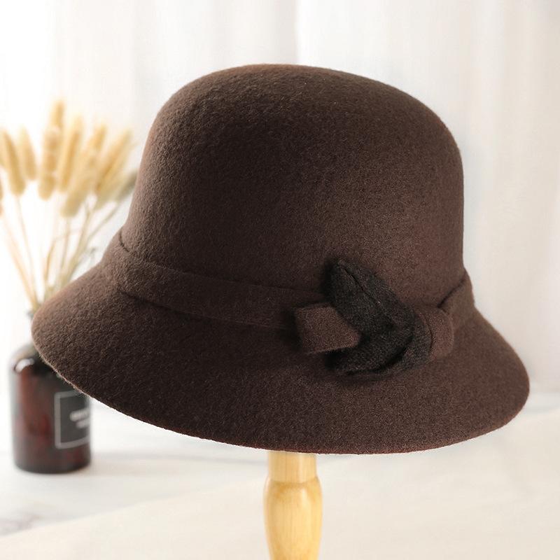 Nowy jesienno-zimowy kapelusz rybacki dla starszych kobiet, dekoracja z węzłem liściowym, damski brytyjski gruby ciepły wełniany kapelusz garnkowy