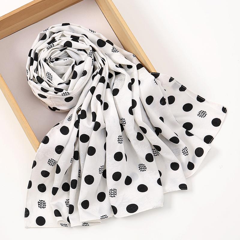 Design Fashion Classic Scarf  For Women Soft Hijab Print Color Foulard Shawls Wraps Muslim Scarves Winter Keep Warm Scarf