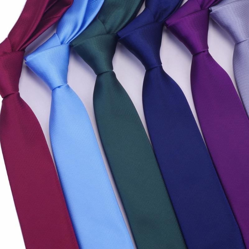 1 stk Nye Herre Casual Slanke Slips Klassiske Polyester Vevde Fest Slips Mote Mann Hals for Bryllup Business Herre Tilbehør