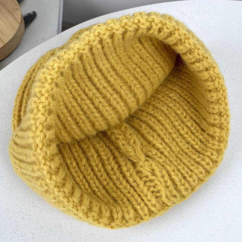 Winter Warm Wool Hat Women's Outdoor Ear Protection Labeling Knitted Cold Hat Student Cycling Morning Running Windproof Pullover Hat